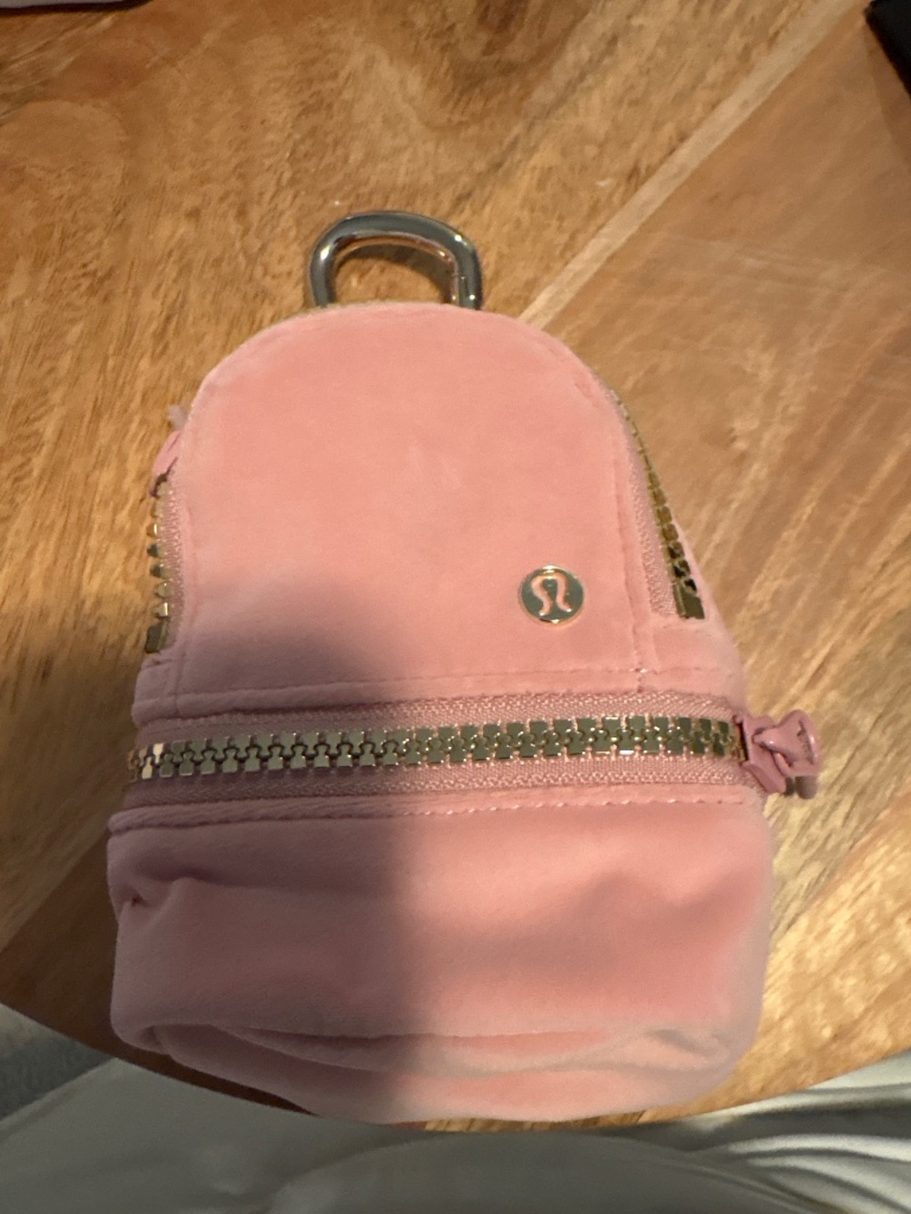 Lululemon small backpack mini clip